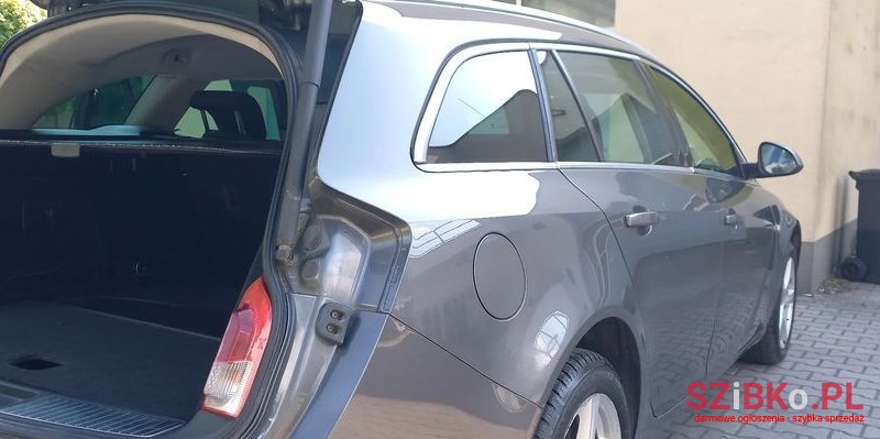 2009' Opel Insignia photo #3