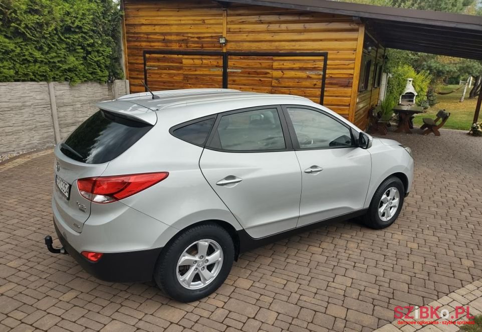 2012' Hyundai ix35 photo #4