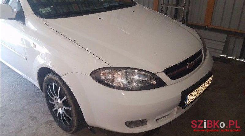 2005' Chevrolet Lacetti photo #1