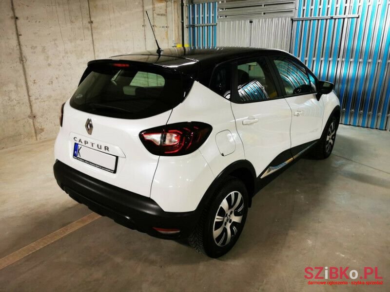 2018' Renault Captur photo #5