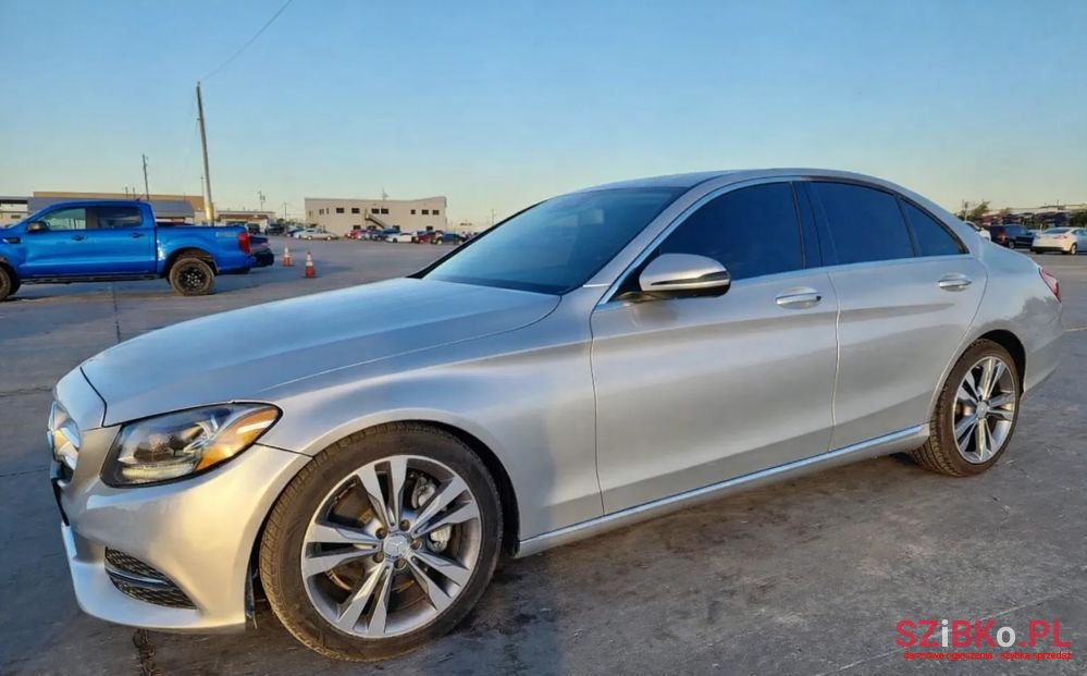 2018' Mercedes-Benz C-Class photo #1