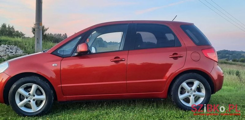 2008' Suzuki SX4 1.6 Gs / Premium photo #6