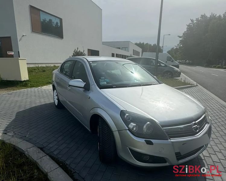 2008' Opel Astra Iii 1.6 Cosmo photo #2