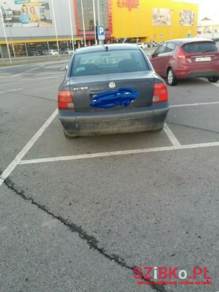 1999' Volkswagen Passat photo #3