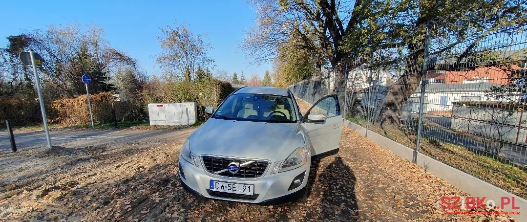 2010' Volvo Xc 60 photo #2