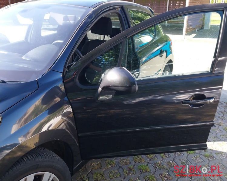 2006' Peugeot 207 1.6 Hdi Trendy photo #5