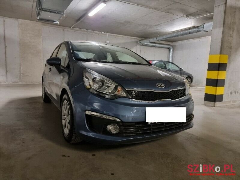 2016' Kia Rio photo #1