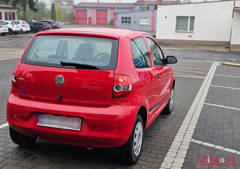 2006' Volkswagen Fox 1.2 photo #6