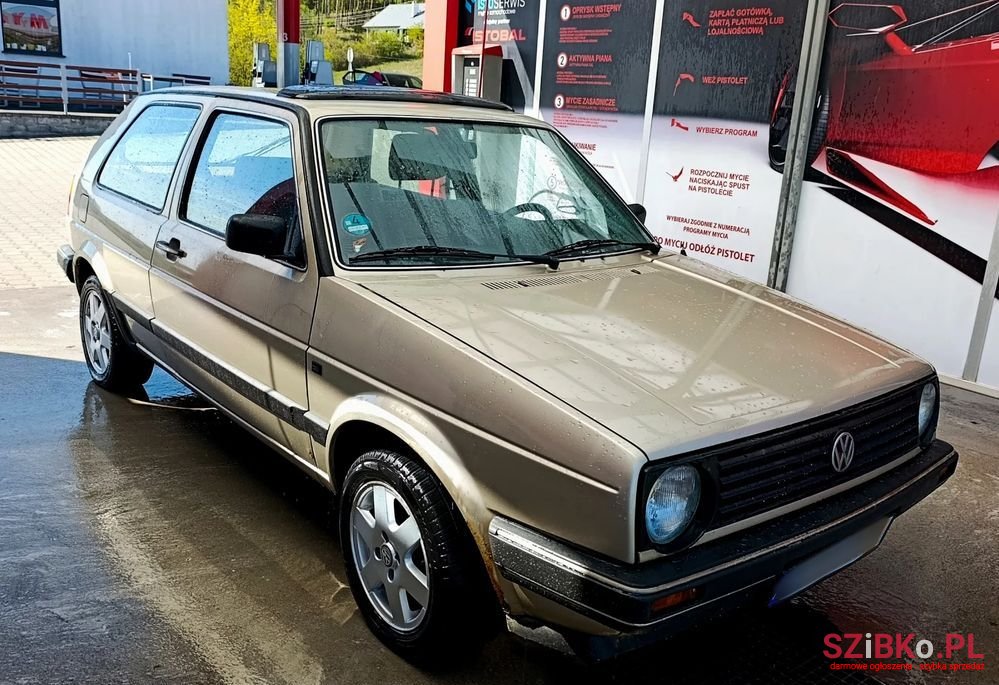1988' Volkswagen Golf photo #2