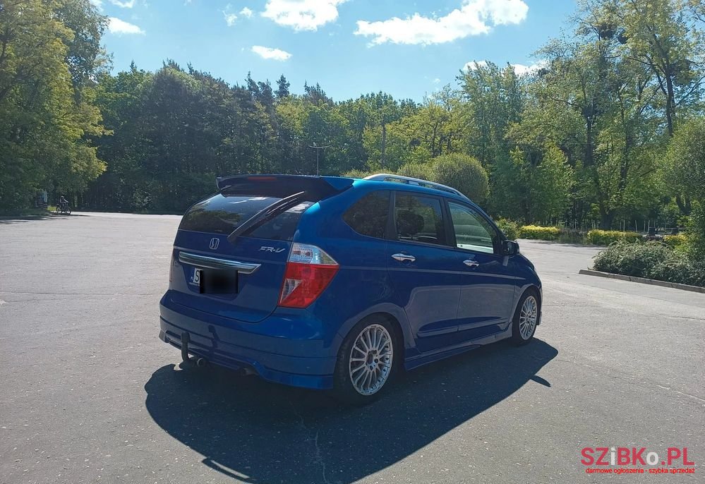 2006' Honda FR-V 2.0 Executive photo #4
