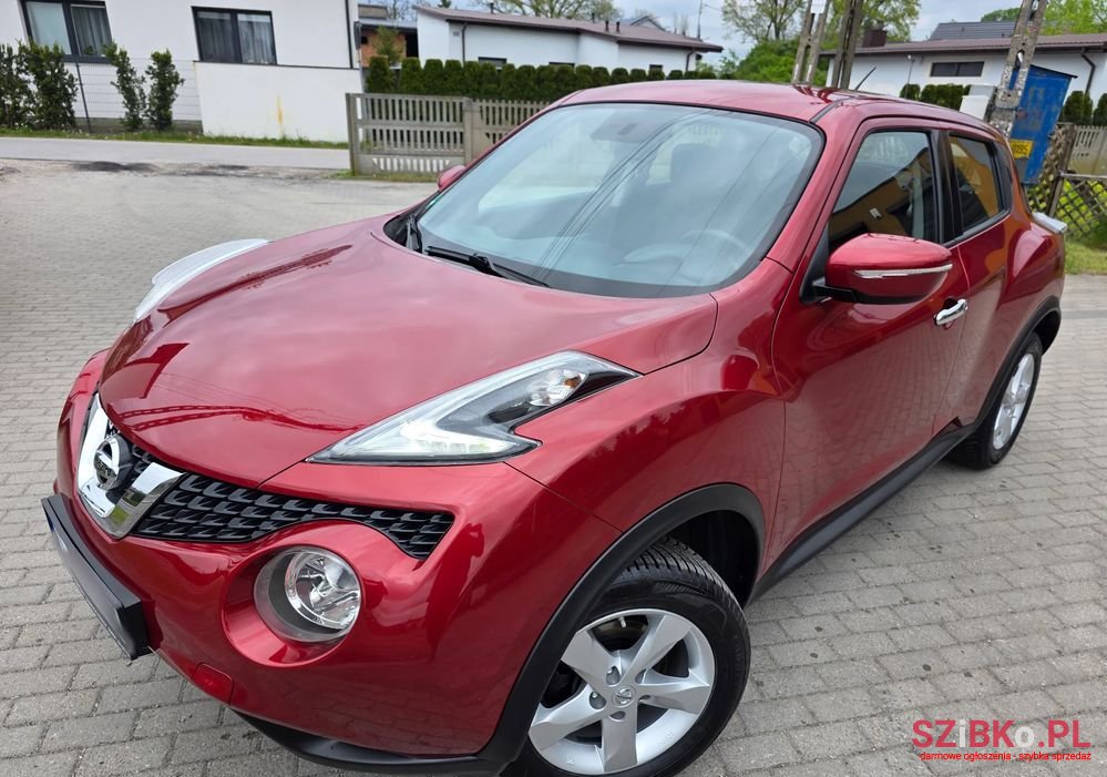 2015' Nissan Juke 1.6 Visia photo #2