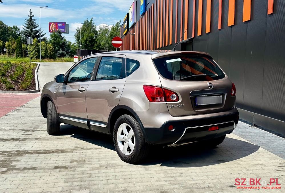 2007' Nissan Qashqai 2.0 4X4 Acenta photo #6