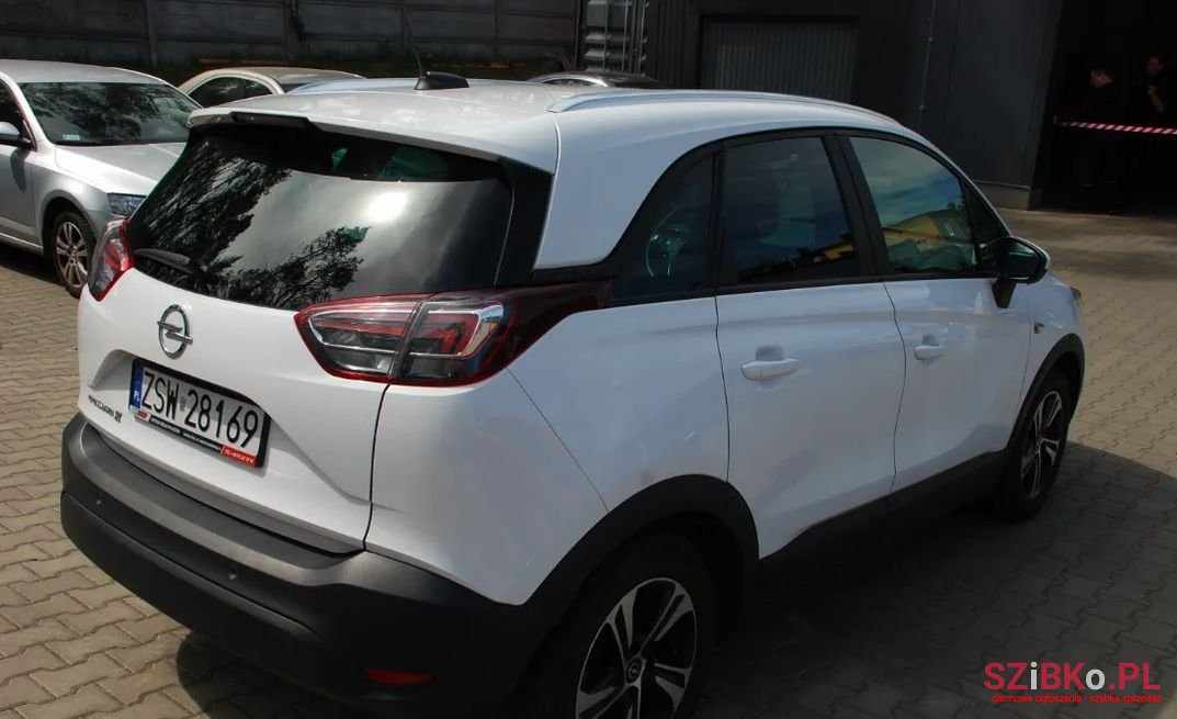 2017' Opel Crossland X photo #4