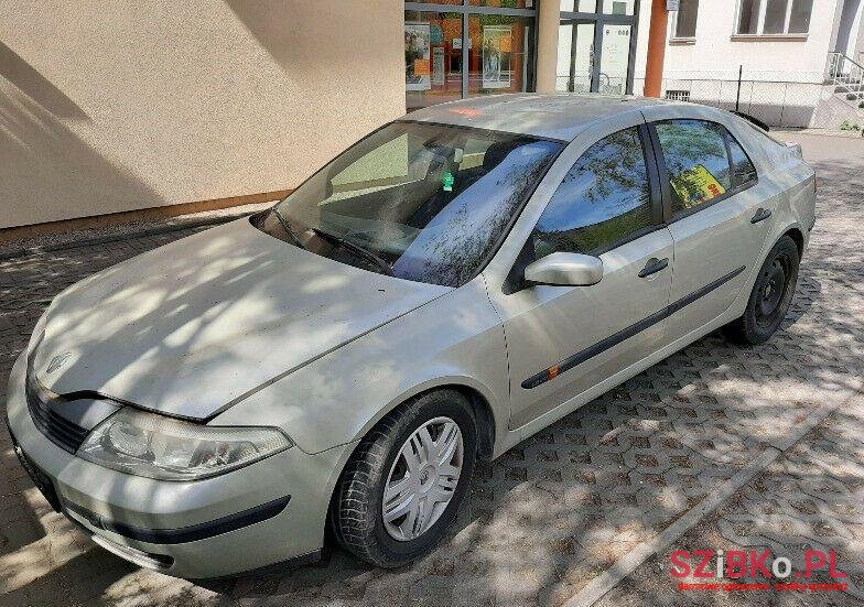 2002' Renault Laguna photo #1