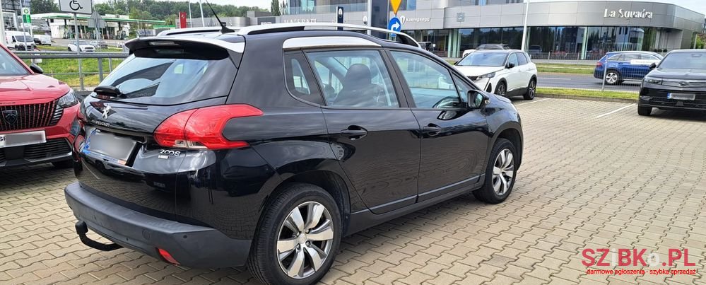 2015' Peugeot 2008 photo #2