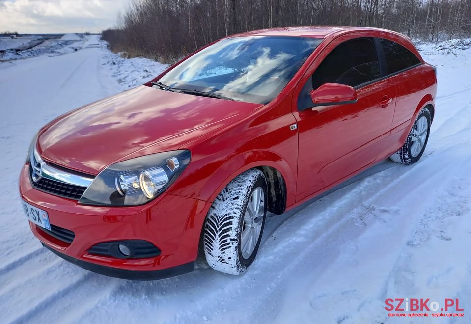 2007' Opel Astra photo #1