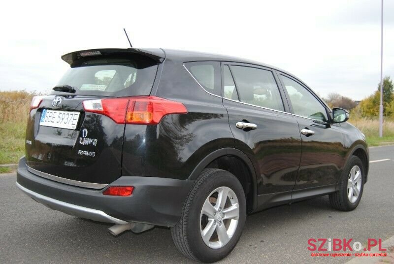 2013' Toyota RAV4 photo #1