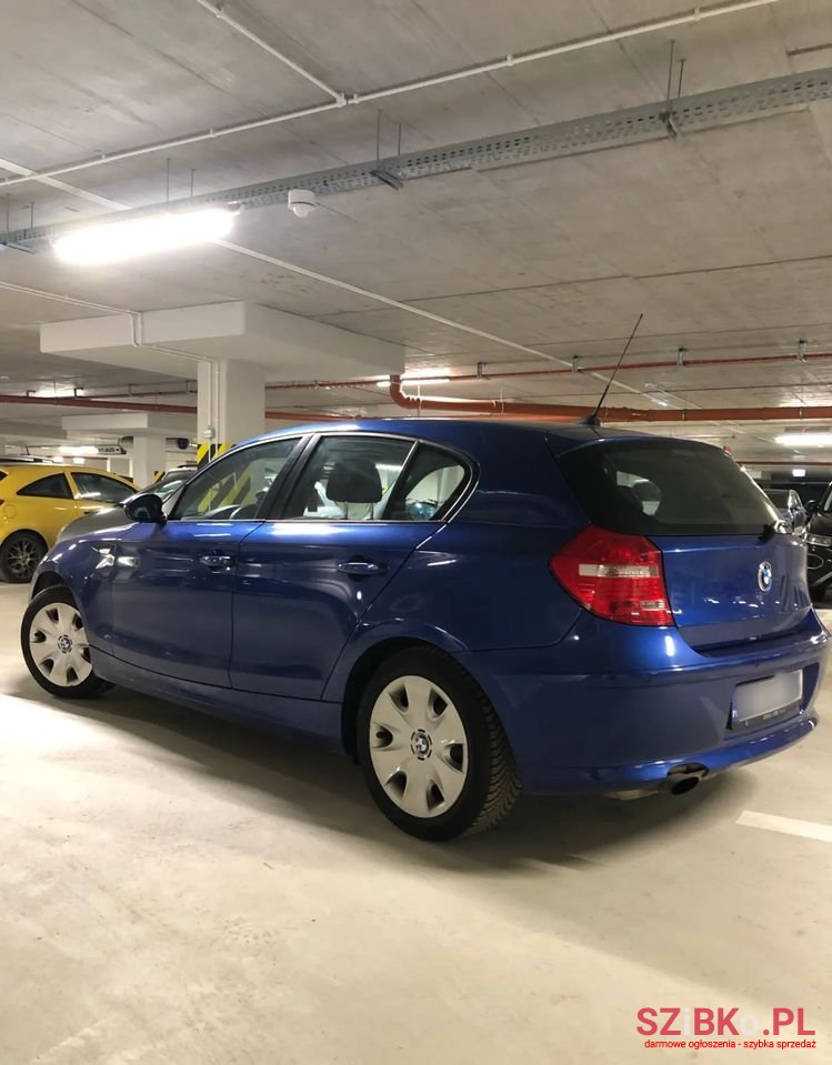 2007' BMW 1 Series 118I photo #5