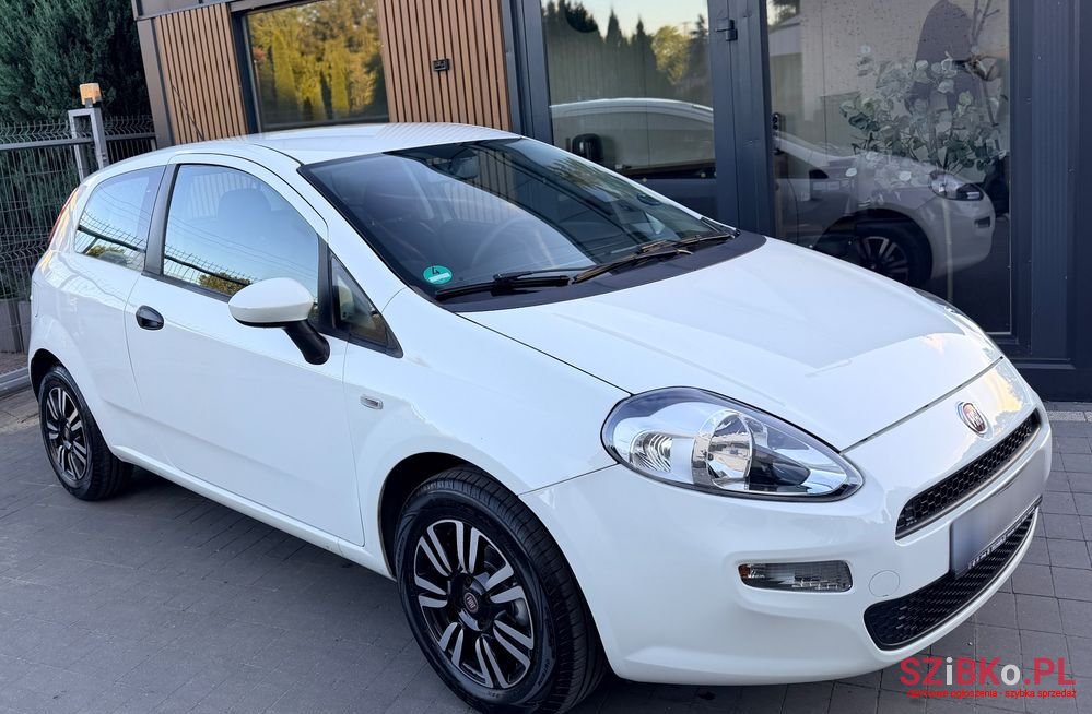 2015' Fiat Punto Evo 1.2 8V Mystyle photo #2