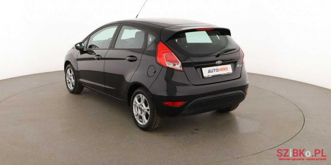 2014' Ford Fiesta photo #3