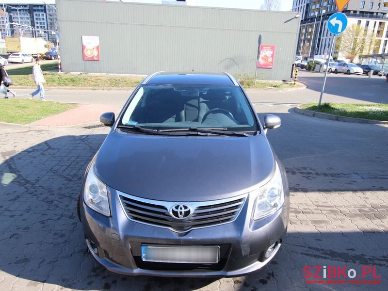 2011' Toyota Avensis 1.8 Sol Navi photo #2