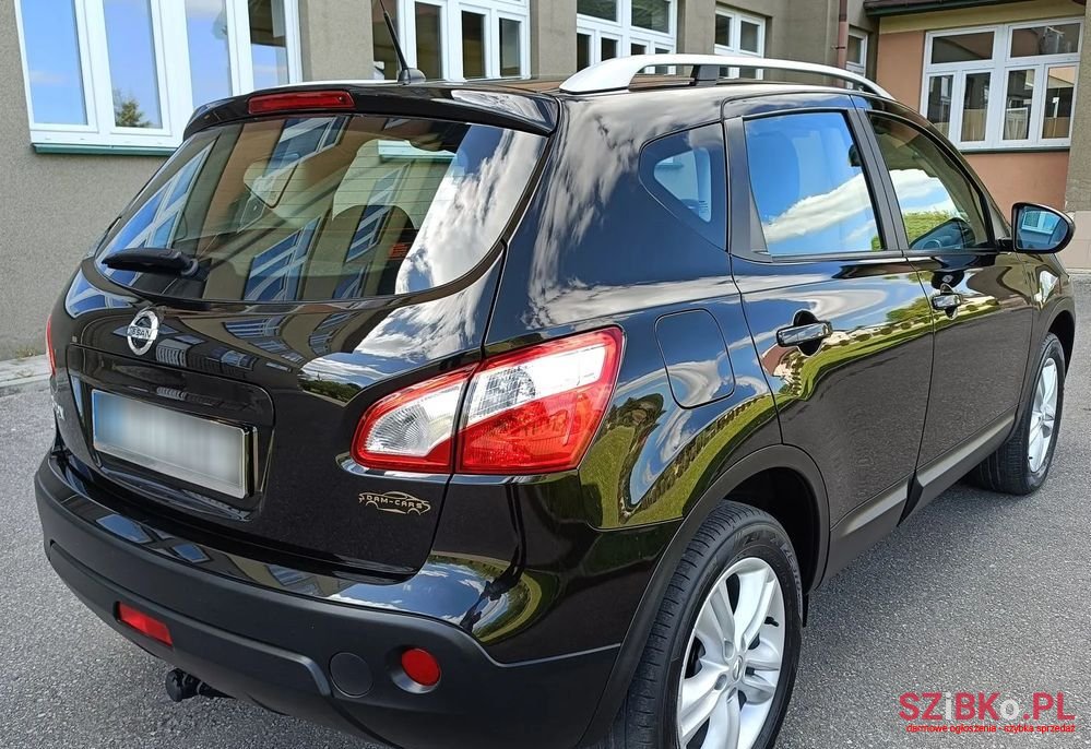 2011' Nissan Qashqai 2.0 Tekna photo #4