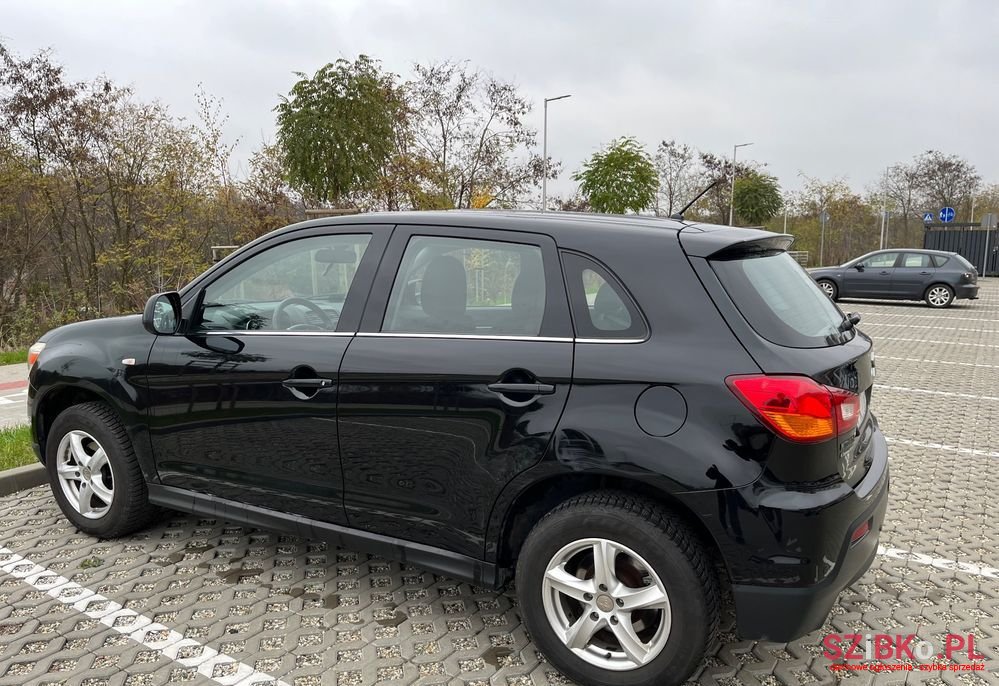 2010' Mitsubishi ASX photo #6