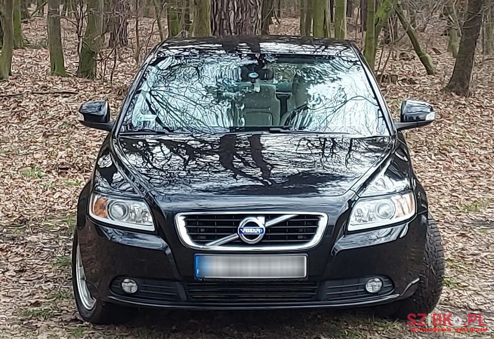 2011' Volvo S40 photo #3