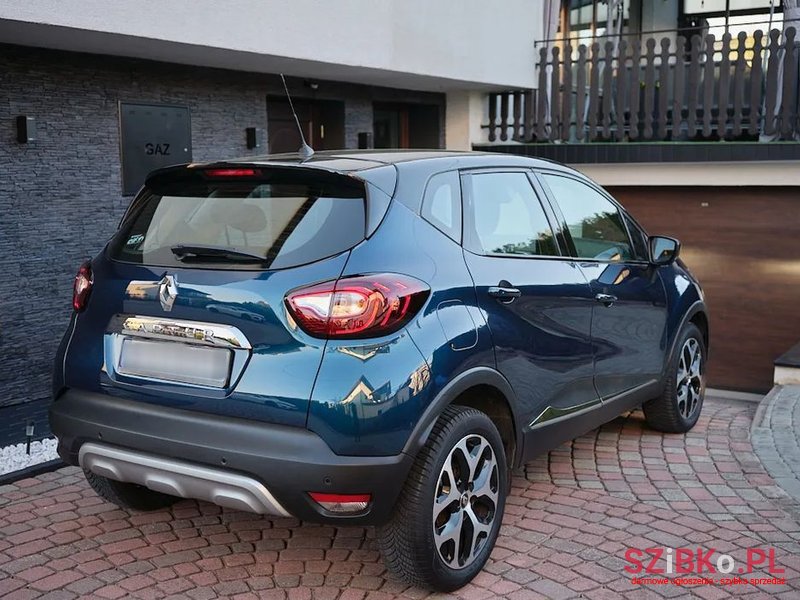 2017' Renault Captur 0.9 Energy Tce Intens photo #2