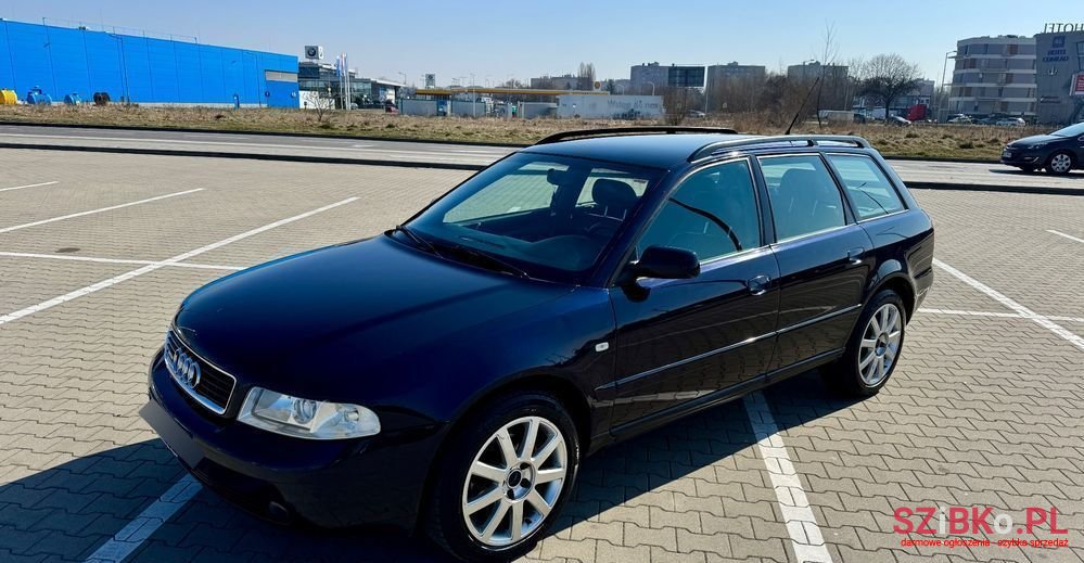 2000' Audi A4 Avant photo #2