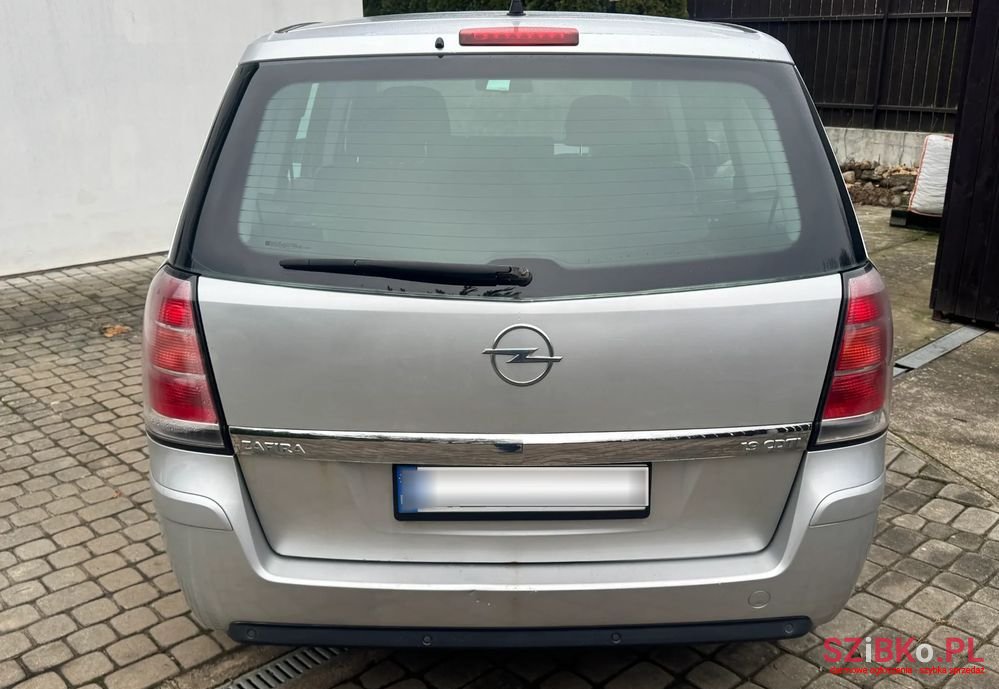 2006' Opel Zafira photo #4