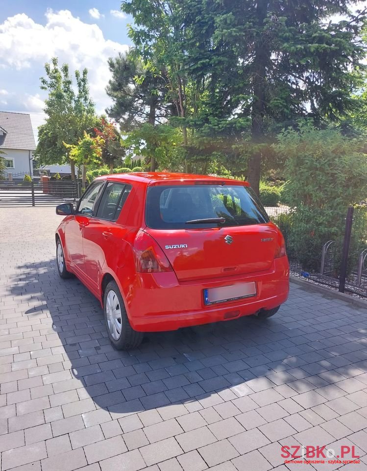 2006' Suzuki Swift 1.3 Club photo #5