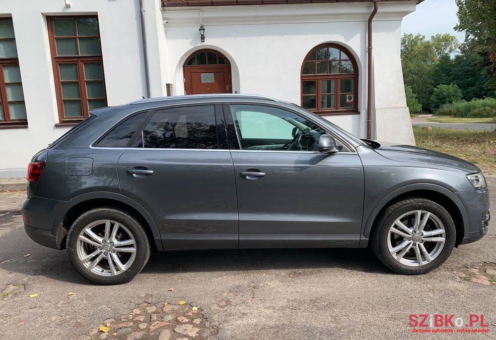 2011' Audi Q3 photo #5