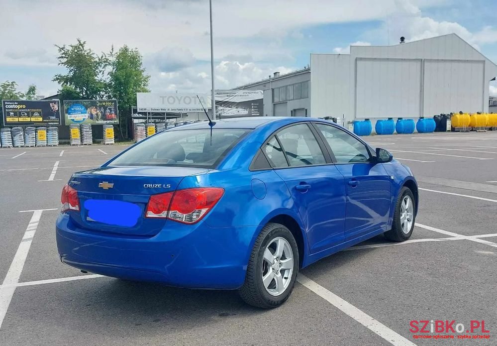2009' Chevrolet Cruze 1.6 Ls photo #6