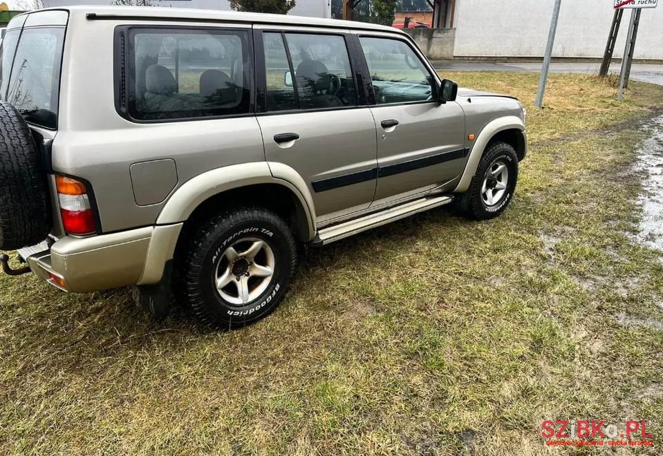2002' Nissan Patrol photo #2