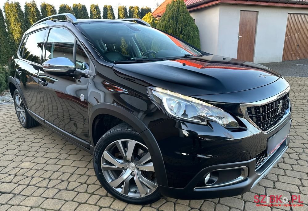 2017' Peugeot 2008 photo #2