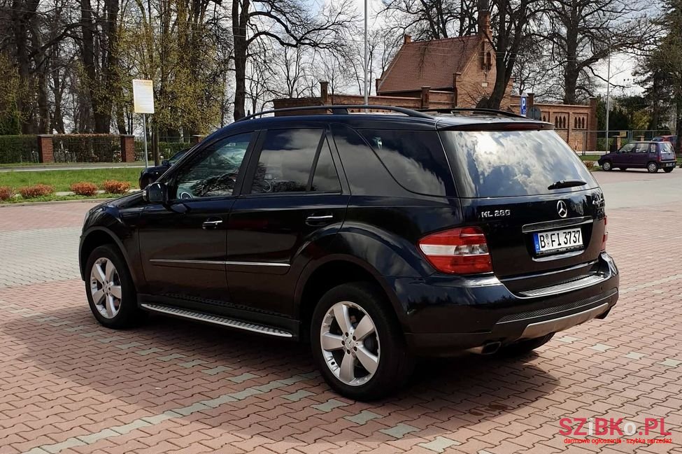 2007' Mercedes-Benz Ml photo #5