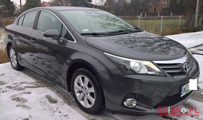 2014' Toyota Avensis photo #1