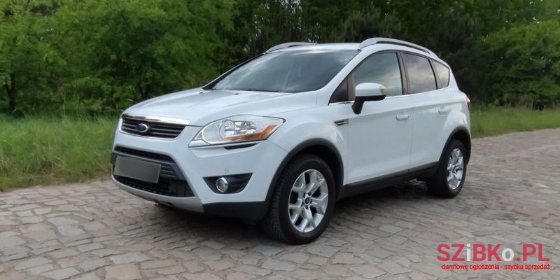 2012' Ford Kuga photo #2