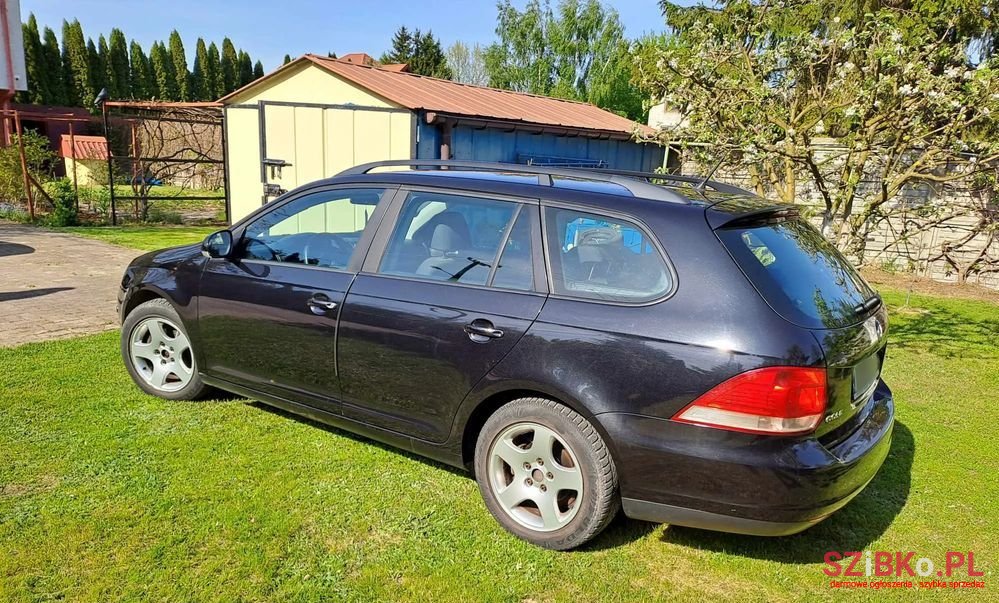 2007' Volkswagen Golf photo #3