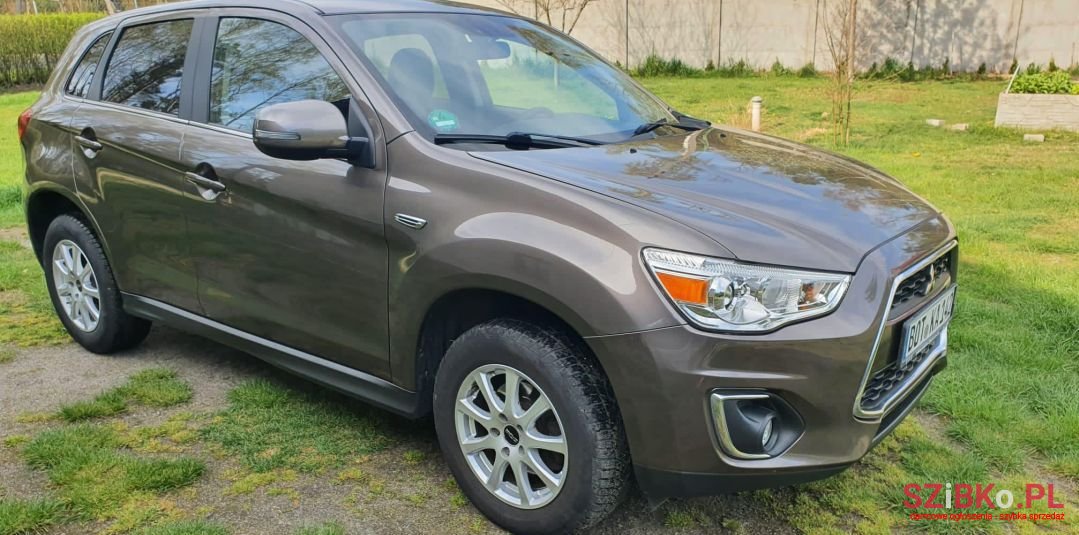 2014' Mitsubishi ASX photo #1