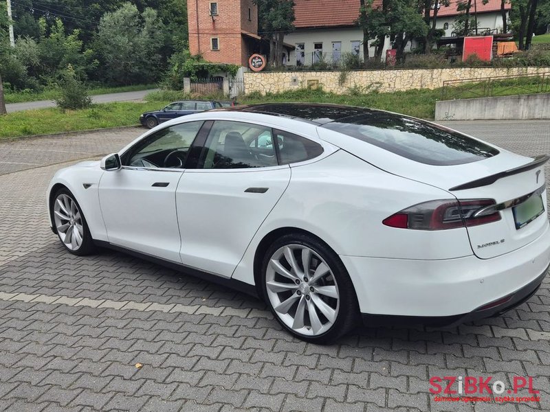 2013' Tesla Model S 60 photo #2