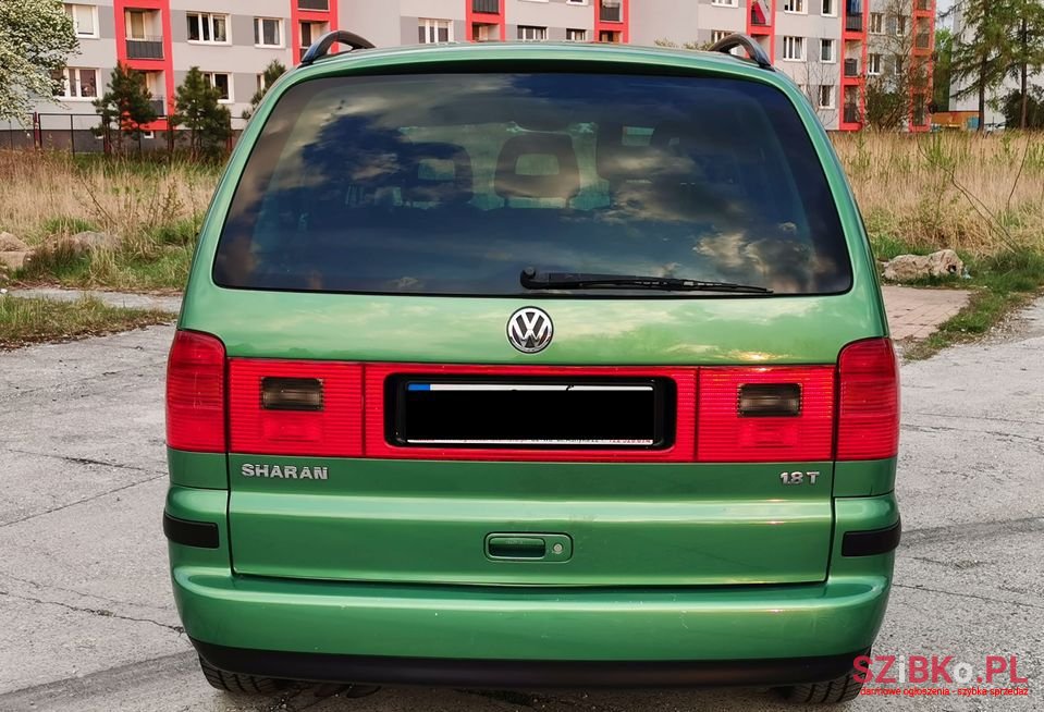 2002' Volkswagen Sharan photo #4