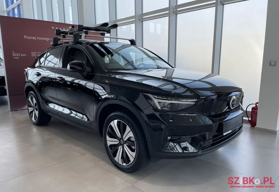 2023' Volvo C40 photo #3