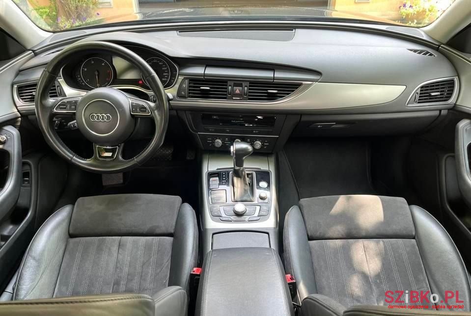 2012' Audi A6 Avant photo #6
