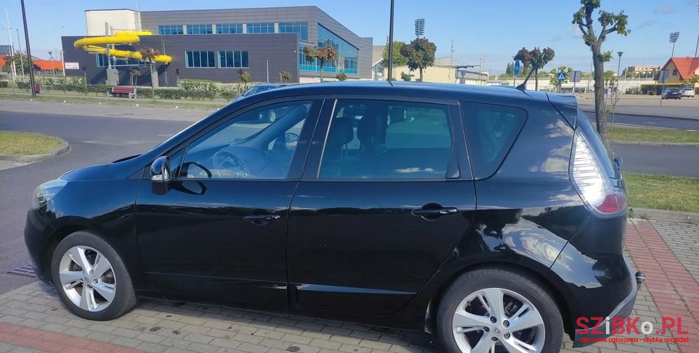 2012' Renault Scenic photo #3