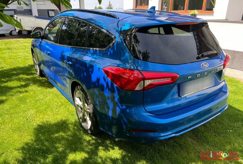 2021' Ford Focus photo #3