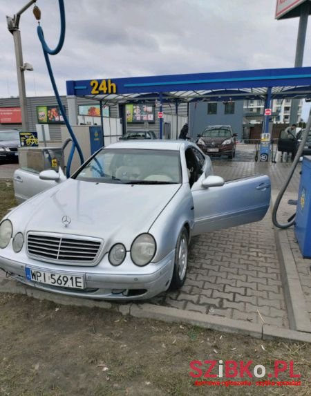 1999' Mercedes-Benz w208 photo #1