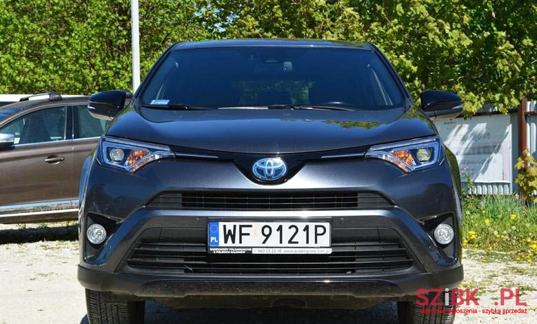 2017' Toyota RAV4 photo #6