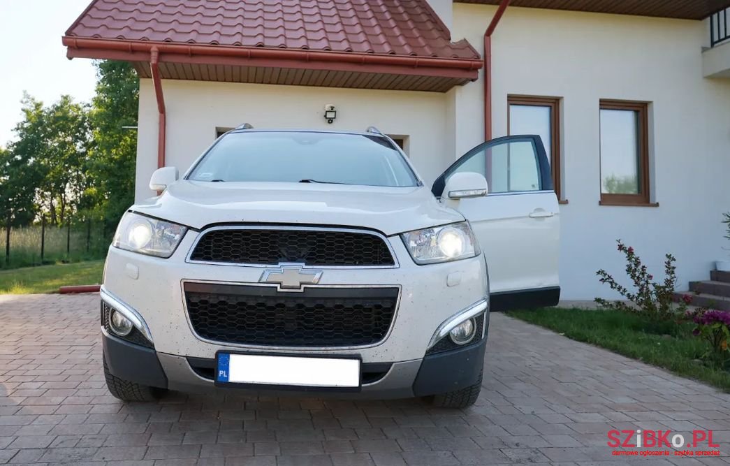 2011' Chevrolet Captiva photo #4